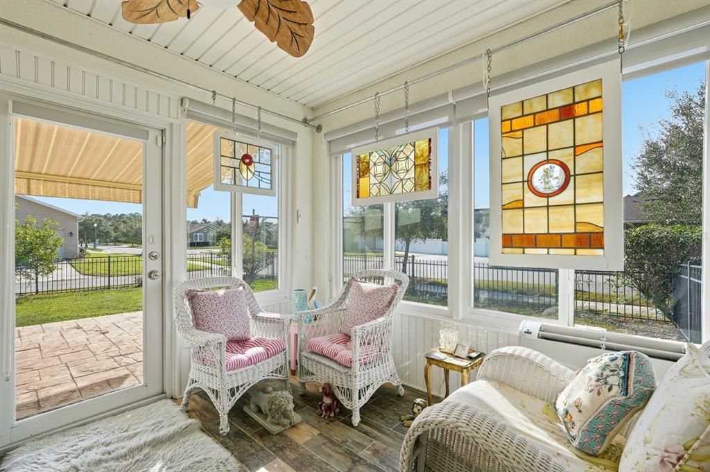 На продажу: $399,900 (3 спален, 2 ванн, 1423 Квадратных фут)