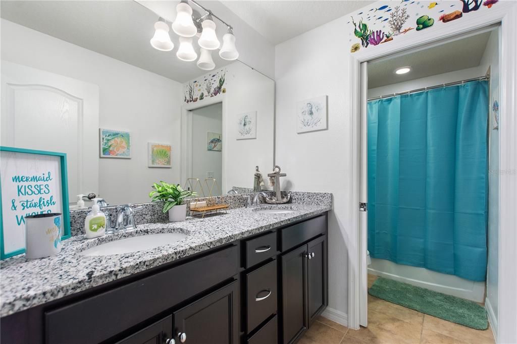 For Sale: $595,000 (7 beds, 5 baths, 3281 Square Feet)