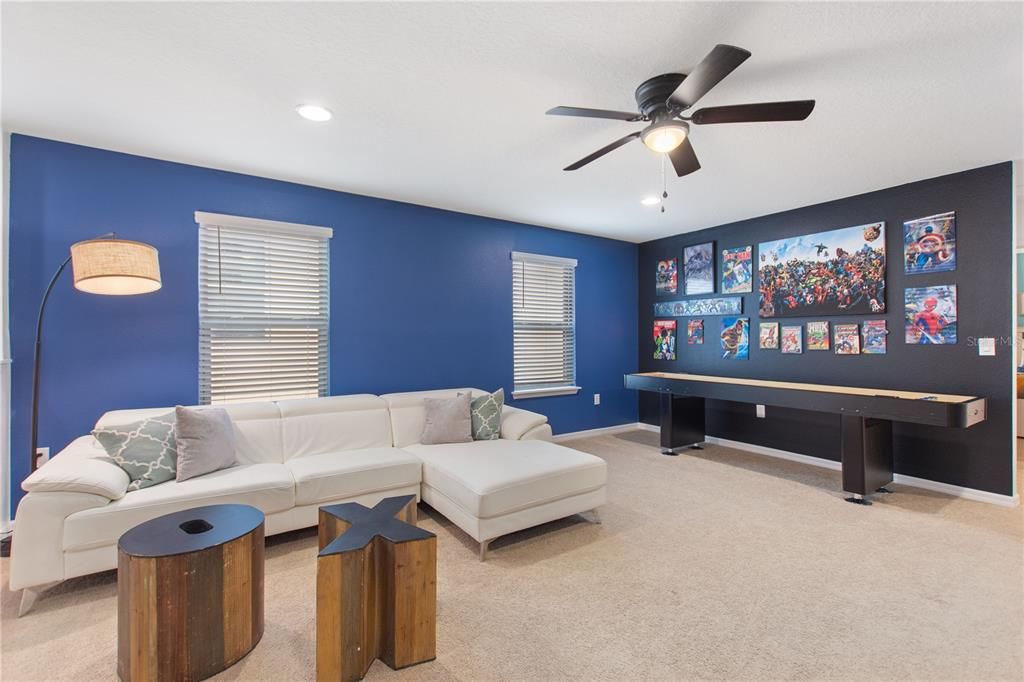 For Sale: $595,000 (7 beds, 5 baths, 3281 Square Feet)