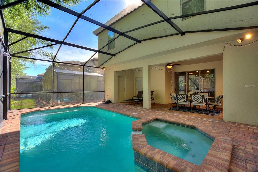 For Sale: $595,000 (7 beds, 5 baths, 3281 Square Feet)