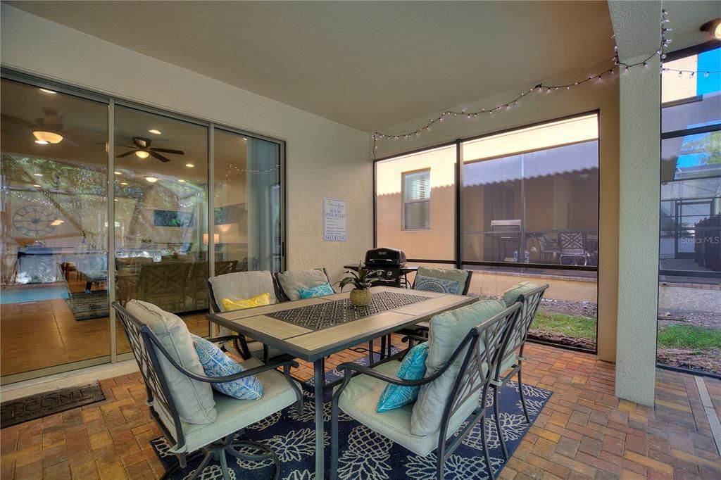 For Sale: $595,000 (7 beds, 5 baths, 3281 Square Feet)