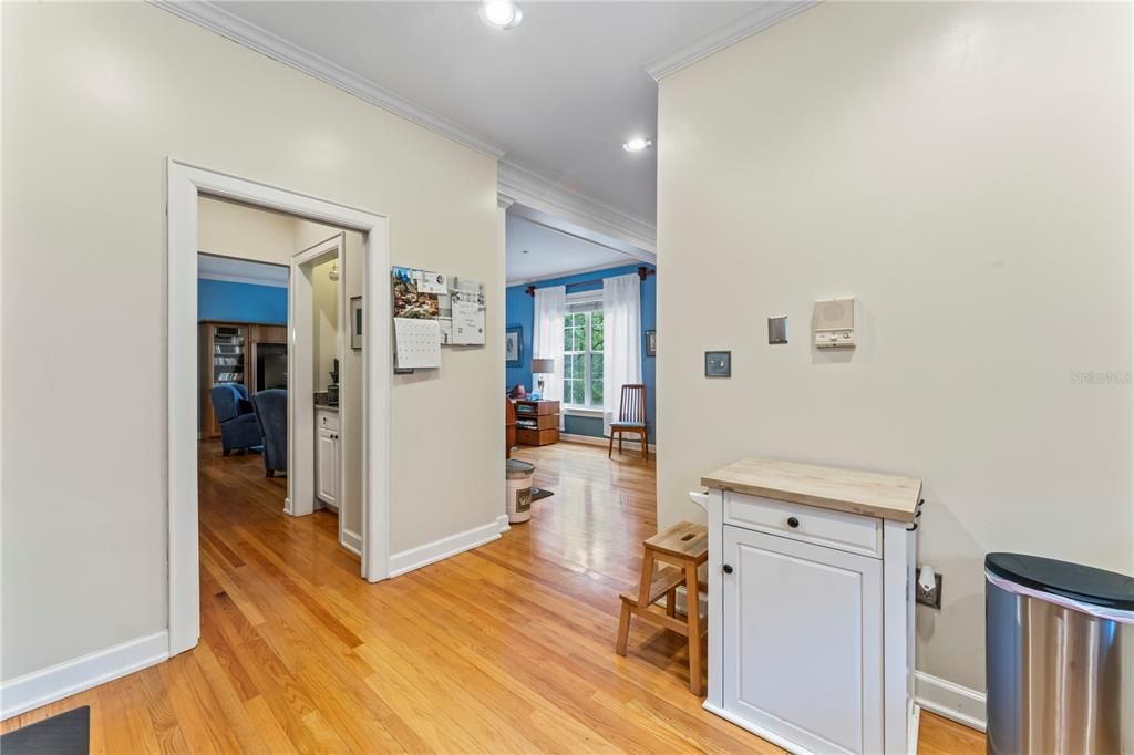 На продажу: $775,000 (3 спален, 2 ванн, 2205 Квадратных фут)