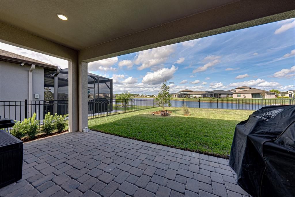 For Sale: $489,900 (4 beds, 3 baths, 2056 Square Feet)