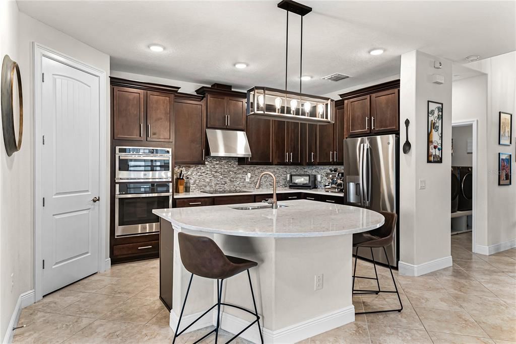 For Sale: $489,900 (4 beds, 3 baths, 2056 Square Feet)