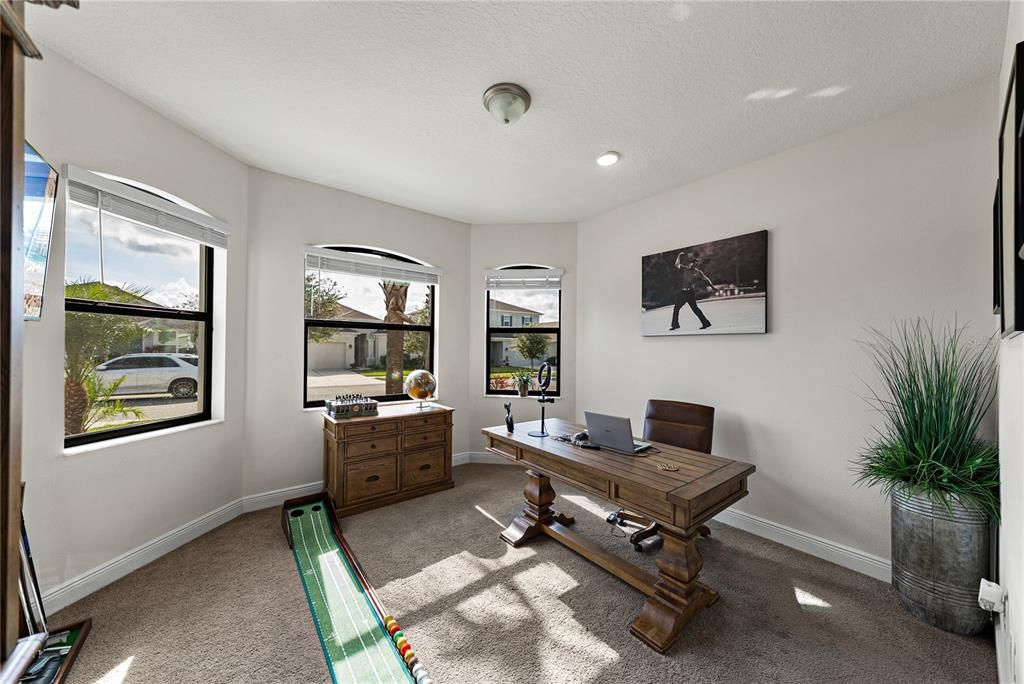 For Sale: $489,900 (4 beds, 3 baths, 2056 Square Feet)