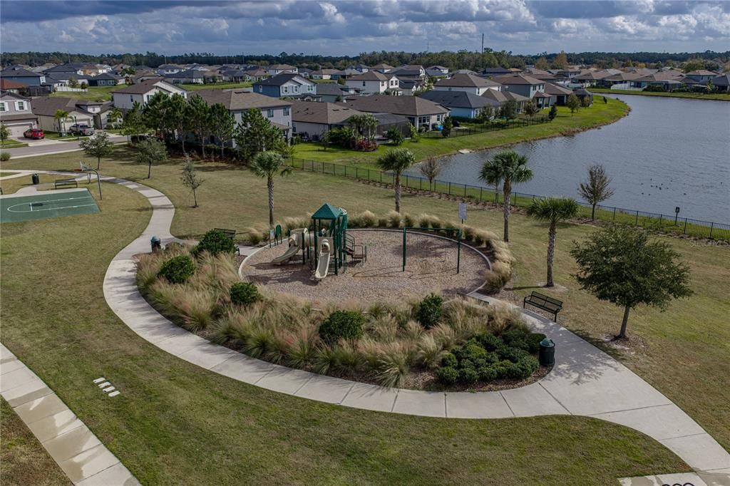 For Sale: $489,900 (4 beds, 3 baths, 2056 Square Feet)