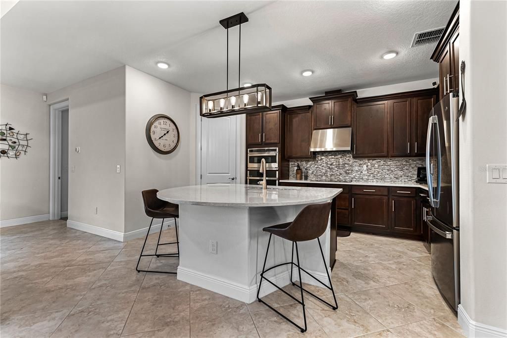 For Sale: $489,900 (4 beds, 3 baths, 2056 Square Feet)