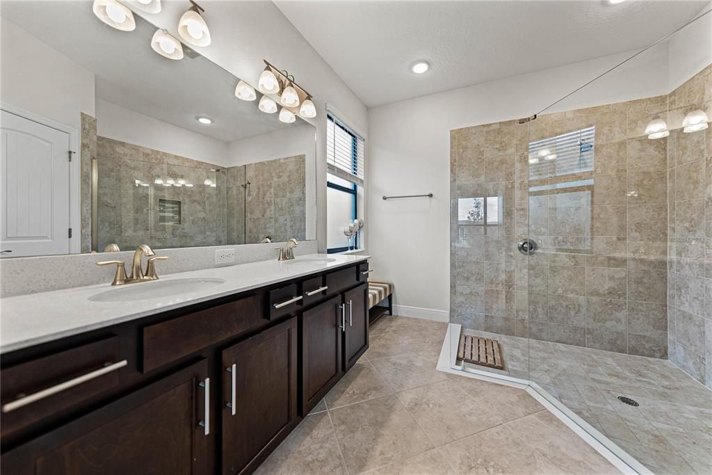 For Sale: $489,900 (4 beds, 3 baths, 2056 Square Feet)