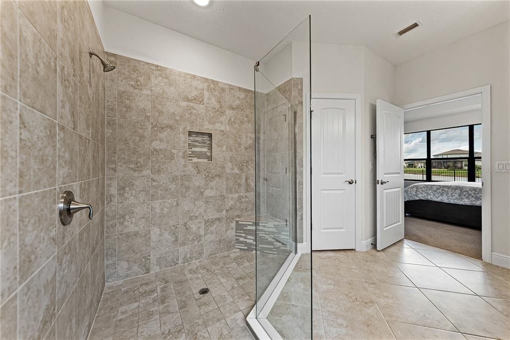 For Sale: $489,900 (4 beds, 3 baths, 2056 Square Feet)