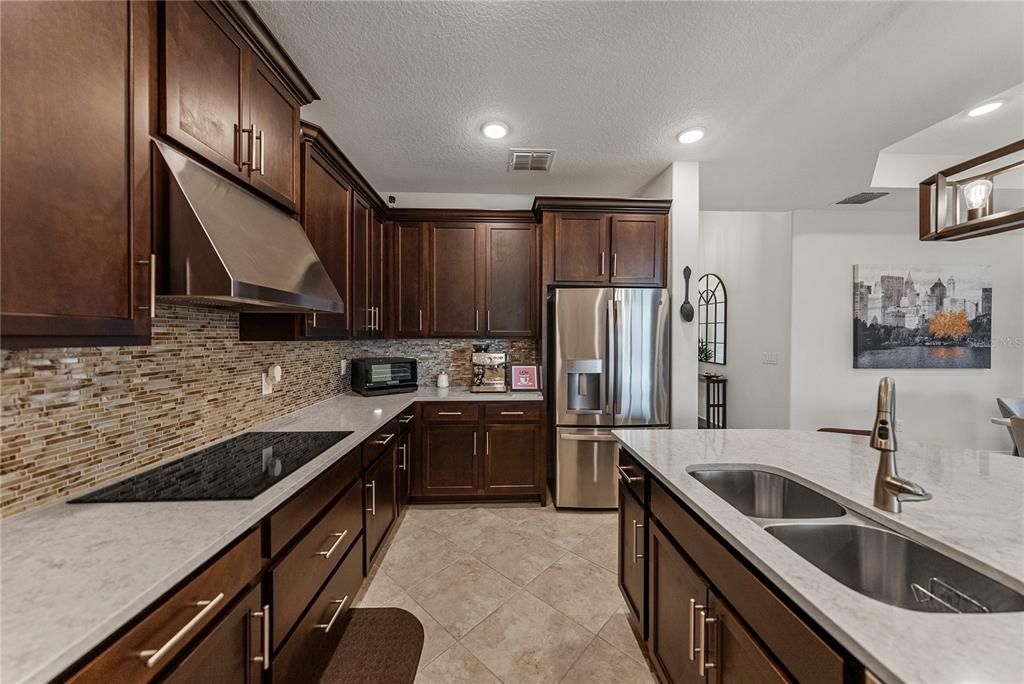 For Sale: $489,900 (4 beds, 3 baths, 2056 Square Feet)