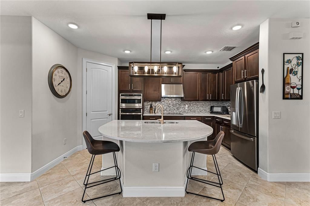 For Sale: $489,900 (4 beds, 3 baths, 2056 Square Feet)