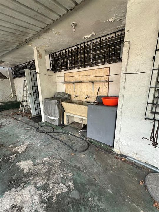 На продажу: $200,000 (3 спален, 2 ванн, 2000 Квадратных фут)