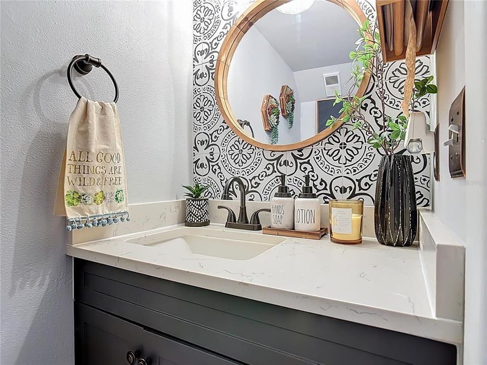 For Sale: $239,900 (2 beds, 2 baths, 1228 Square Feet)