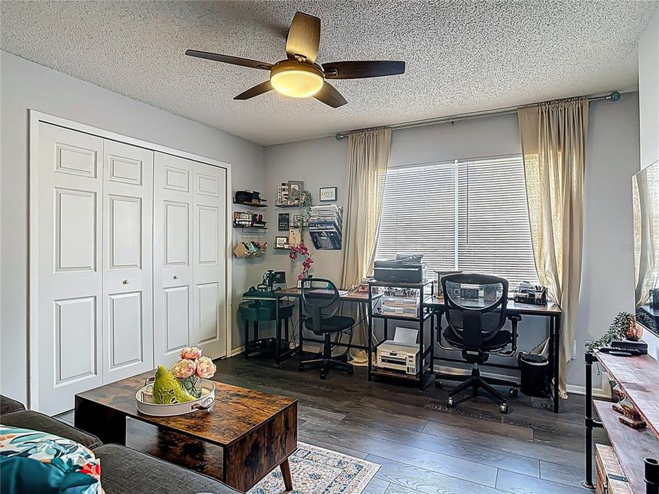 For Sale: $239,900 (2 beds, 2 baths, 1228 Square Feet)