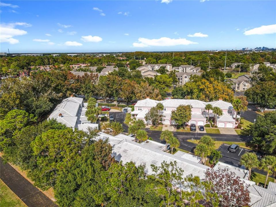 For Sale: $239,900 (2 beds, 2 baths, 1228 Square Feet)