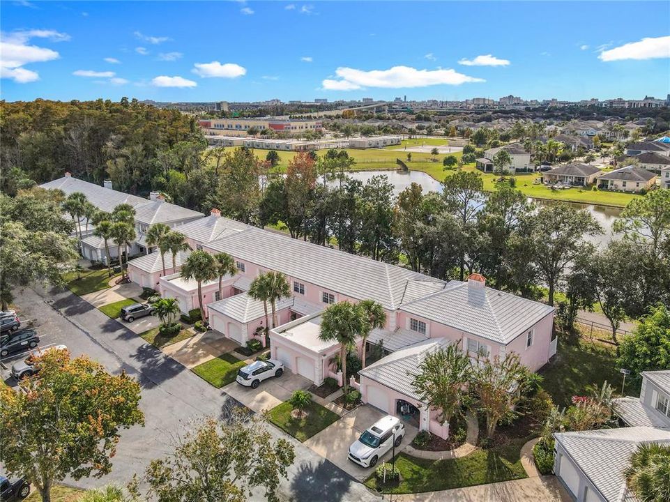 For Sale: $239,900 (2 beds, 2 baths, 1228 Square Feet)