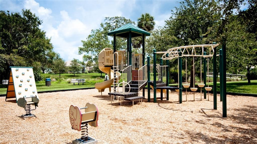 For Sale: $505,500 (2 beds, 2 baths, 1558 Square Feet)