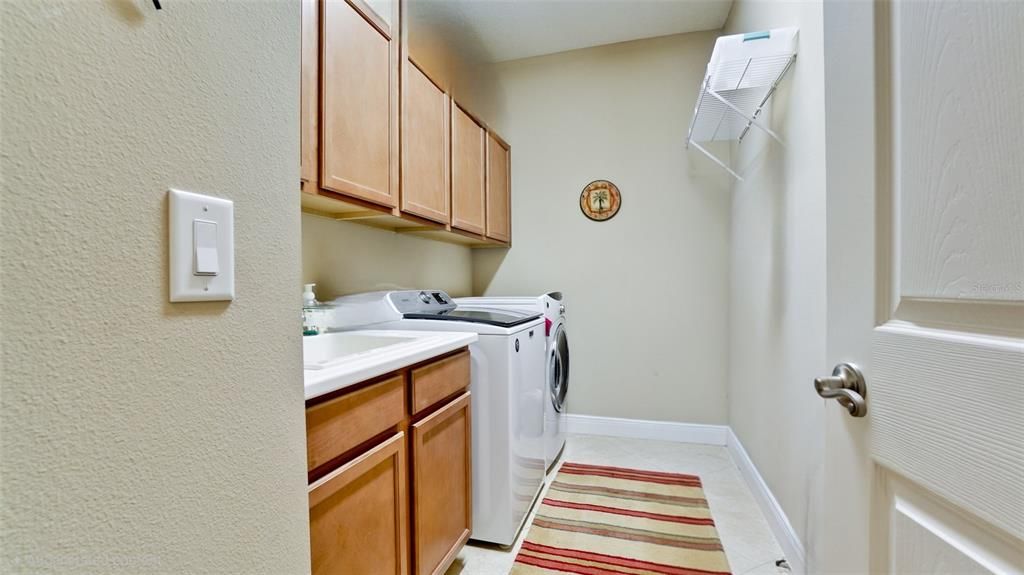 For Sale: $505,500 (2 beds, 2 baths, 1558 Square Feet)