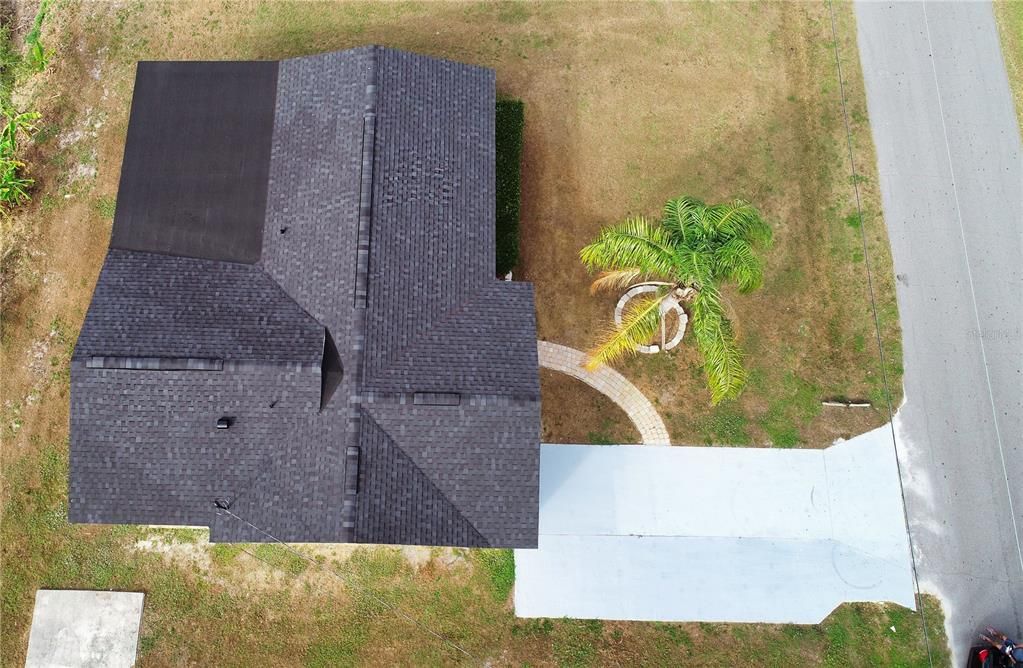 待售: $346,000 (3 贝兹, 1 浴室, 1337 平方英尺)