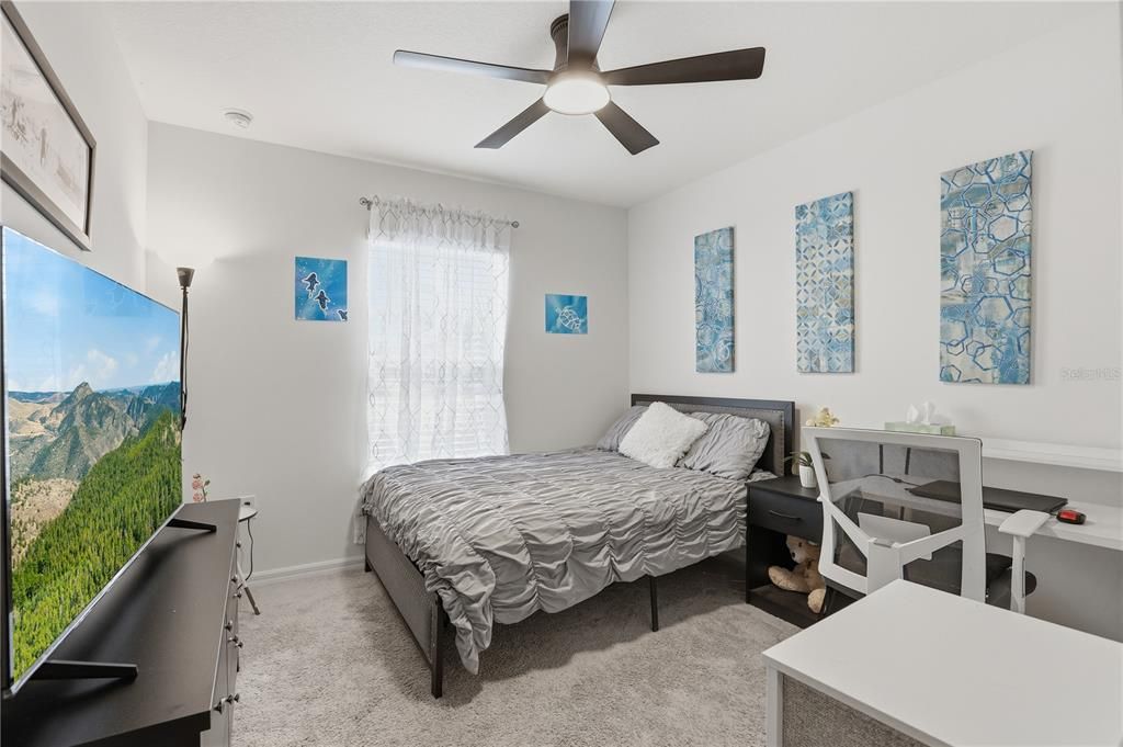 For Sale: $475,000 (4 beds, 2 baths, 1918 Square Feet)