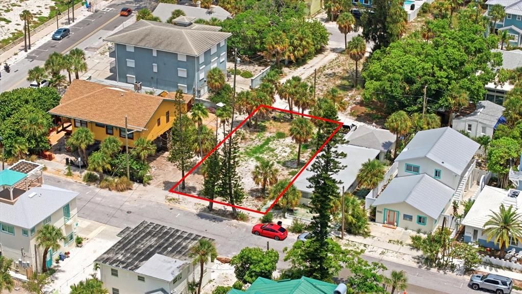 For Sale: $999,000 (0.09 acres)