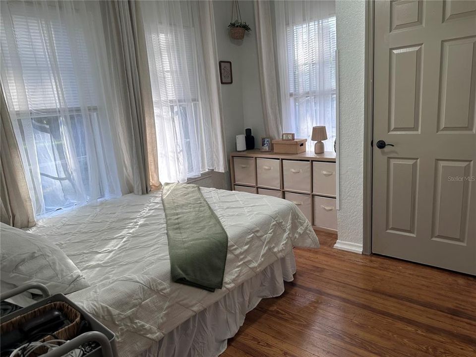 待售: $315,000 (3 贝兹, 2 浴室, 1426 平方英尺)