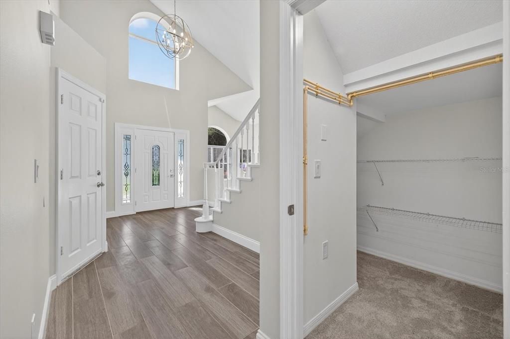 На продажу: $1,080,000 (3 спален, 3 ванн, 2550 Квадратных фут)