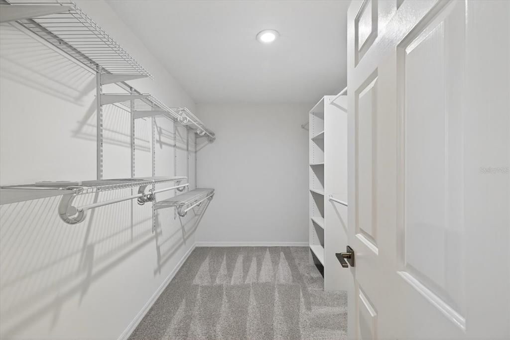 На продажу: $1,080,000 (3 спален, 3 ванн, 2550 Квадратных фут)