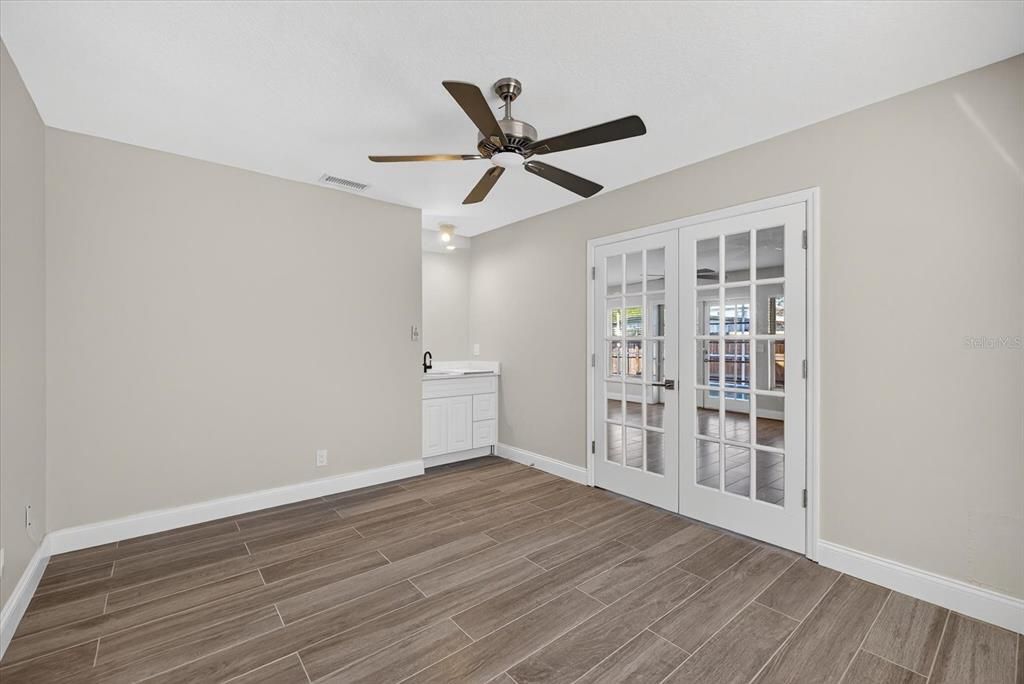 На продажу: $1,080,000 (3 спален, 3 ванн, 2550 Квадратных фут)