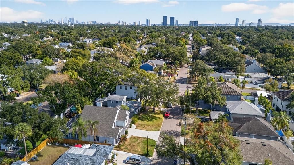 На продажу: $1,080,000 (3 спален, 3 ванн, 2550 Квадратных фут)