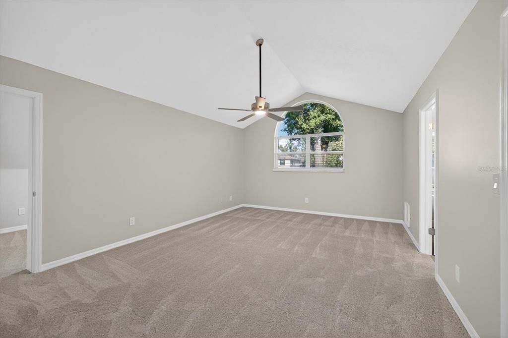 На продажу: $1,080,000 (3 спален, 3 ванн, 2550 Квадратных фут)