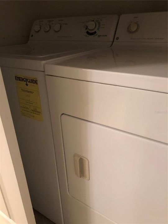 出租: $1,595 (1 贝兹, 1 浴室, 672 平方英尺)