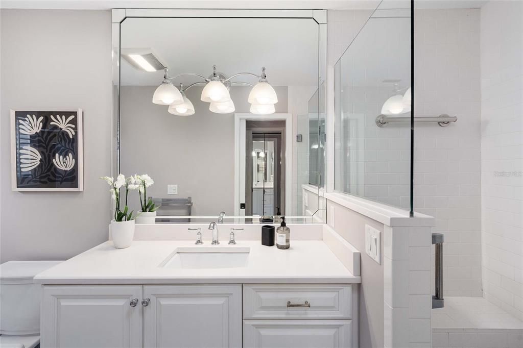 For Rent: $3,500 (3 beds, 2 baths, 2160 Square Feet)