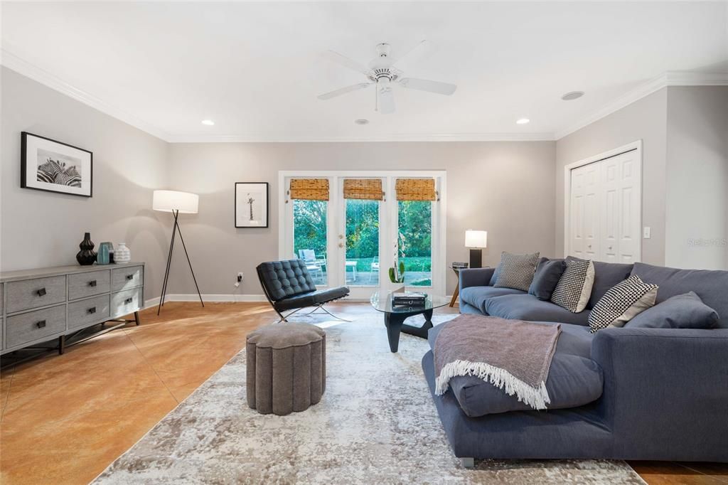 For Rent: $3,500 (3 beds, 2 baths, 2160 Square Feet)