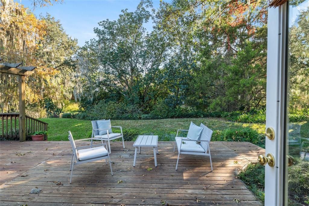 For Rent: $3,500 (3 beds, 2 baths, 2160 Square Feet)