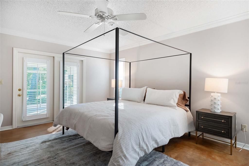 For Rent: $3,500 (3 beds, 2 baths, 2160 Square Feet)