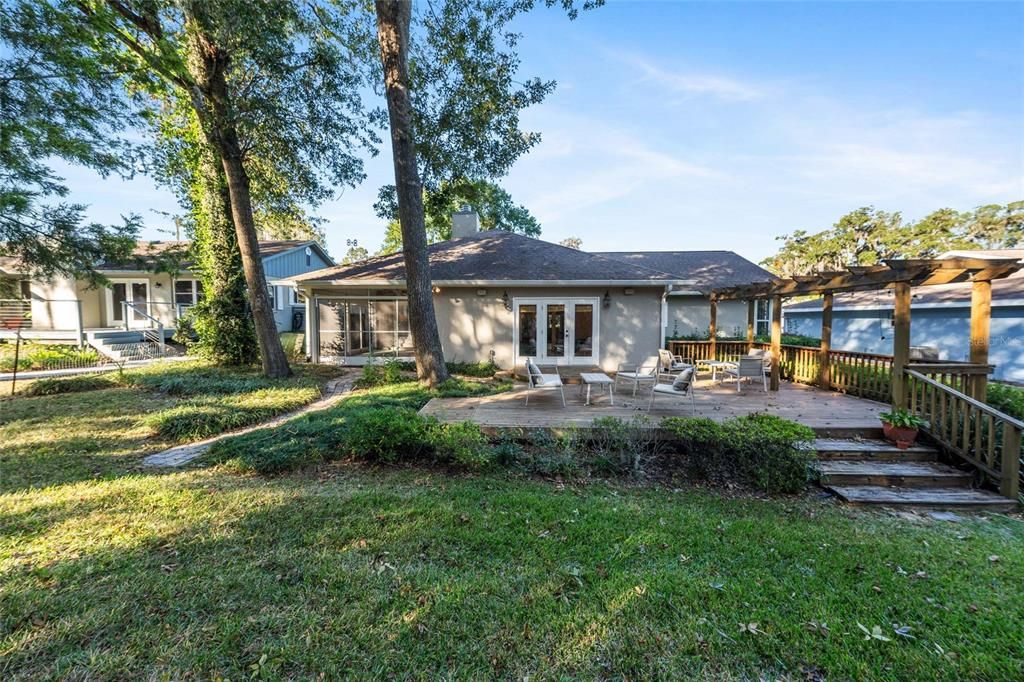 For Rent: $3,500 (3 beds, 2 baths, 2160 Square Feet)