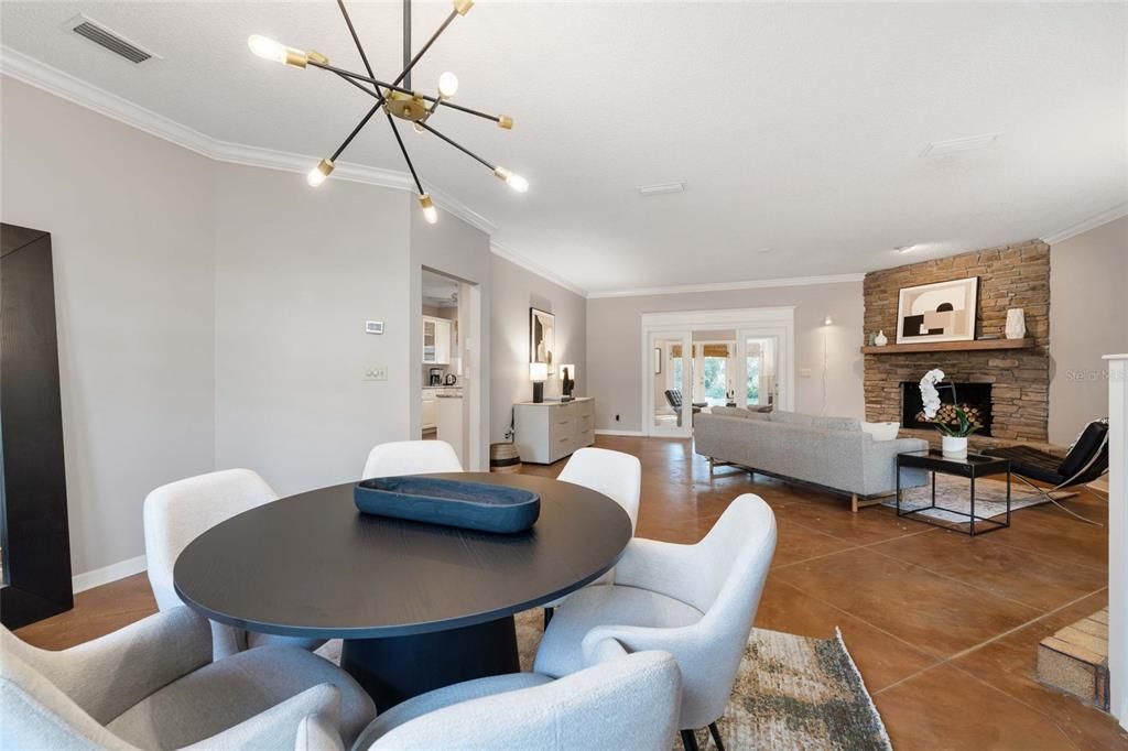 For Rent: $3,500 (3 beds, 2 baths, 2160 Square Feet)