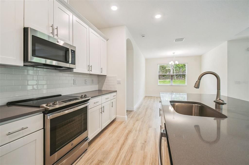 For Sale: $483,990 (3 beds, 2 baths, 1933 Square Feet)