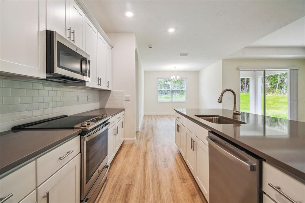 For Sale: $483,990 (3 beds, 2 baths, 1933 Square Feet)