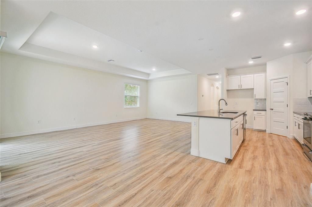 For Sale: $483,990 (3 beds, 2 baths, 1933 Square Feet)