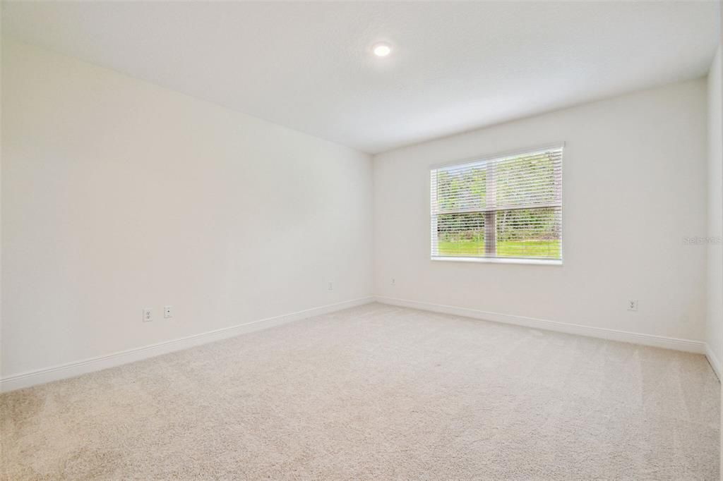 For Sale: $483,990 (3 beds, 2 baths, 1933 Square Feet)