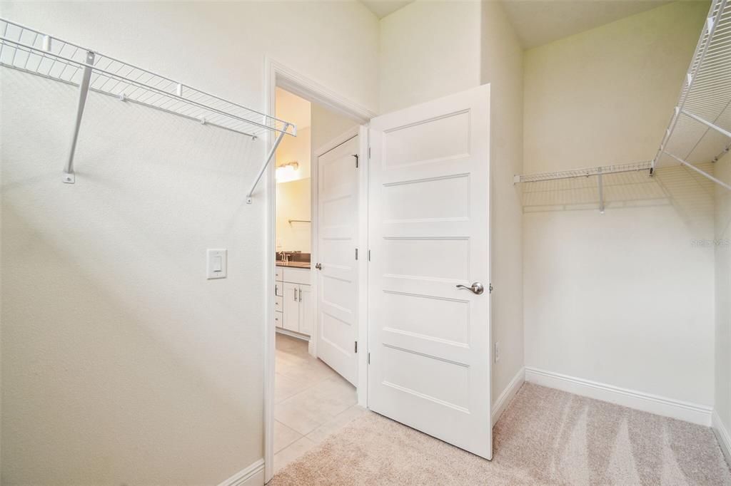 For Sale: $483,990 (3 beds, 2 baths, 1933 Square Feet)