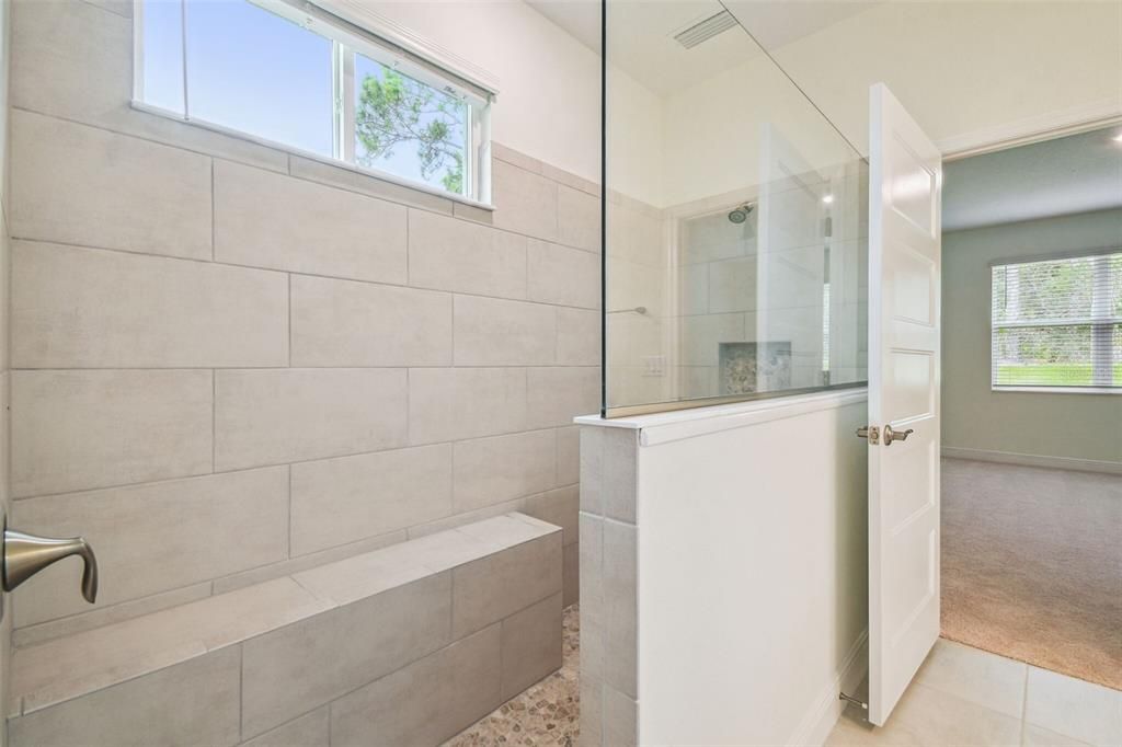 For Sale: $483,990 (3 beds, 2 baths, 1933 Square Feet)