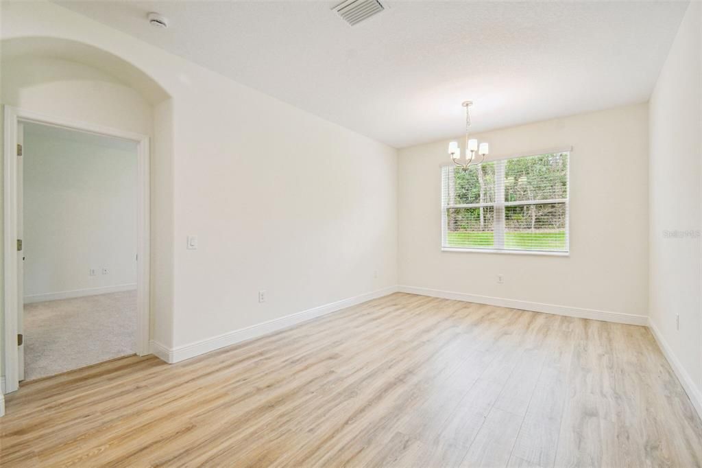 For Sale: $483,990 (3 beds, 2 baths, 1933 Square Feet)