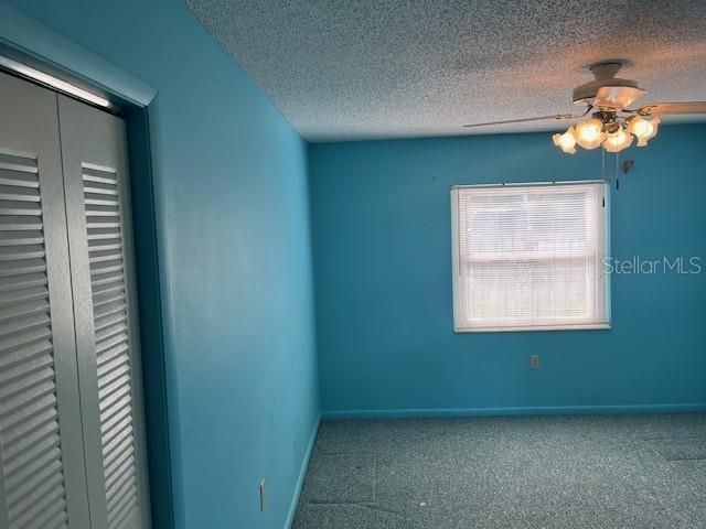 Active With Contract: $220,000 (3 beds, 2 baths, 1422 Square Feet)