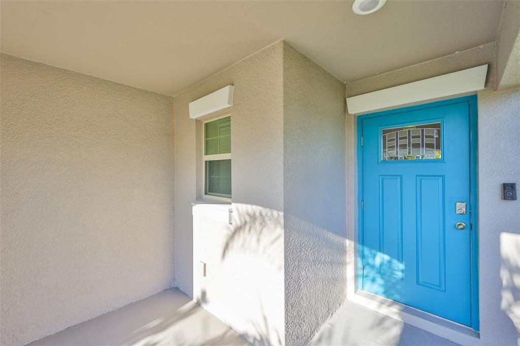 For Rent: $2,400 (3 beds, 2 baths, 1451 Square Feet)