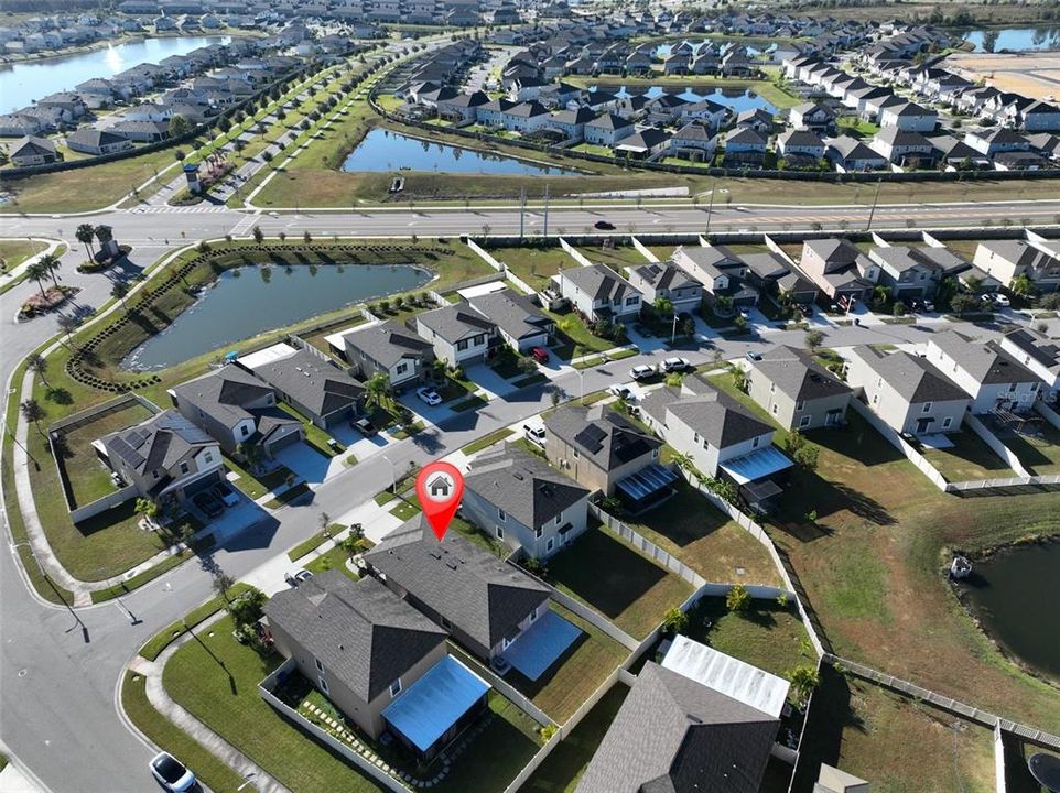 For Rent: $2,400 (3 beds, 2 baths, 1451 Square Feet)