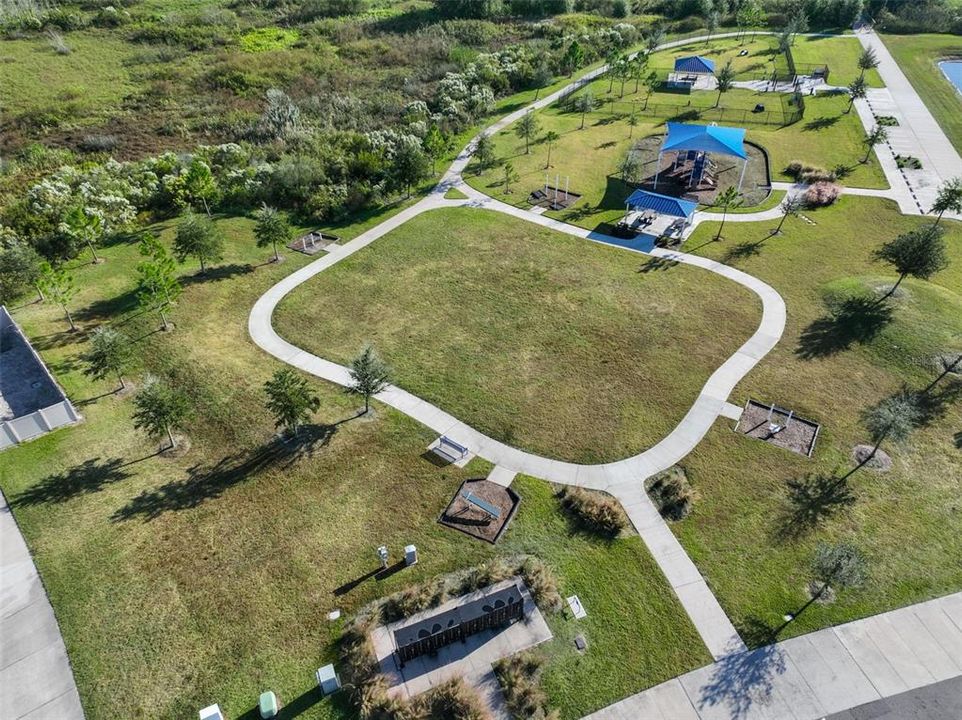 For Rent: $2,400 (3 beds, 2 baths, 1451 Square Feet)