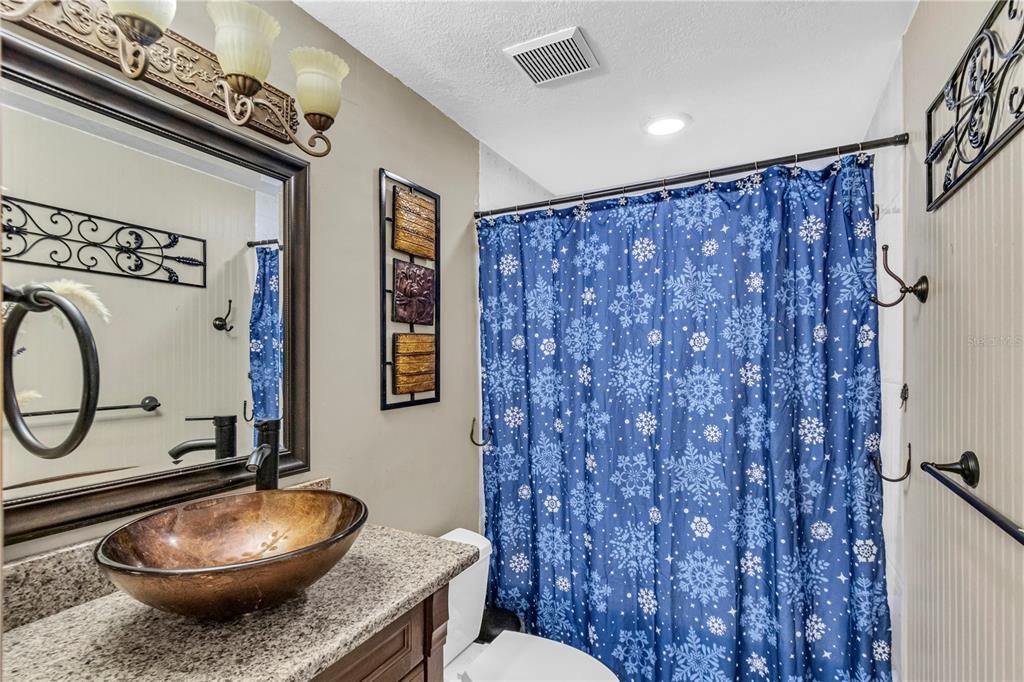 Active With Contract: $345,000 (3 beds, 2 baths, 1280 Square Feet)